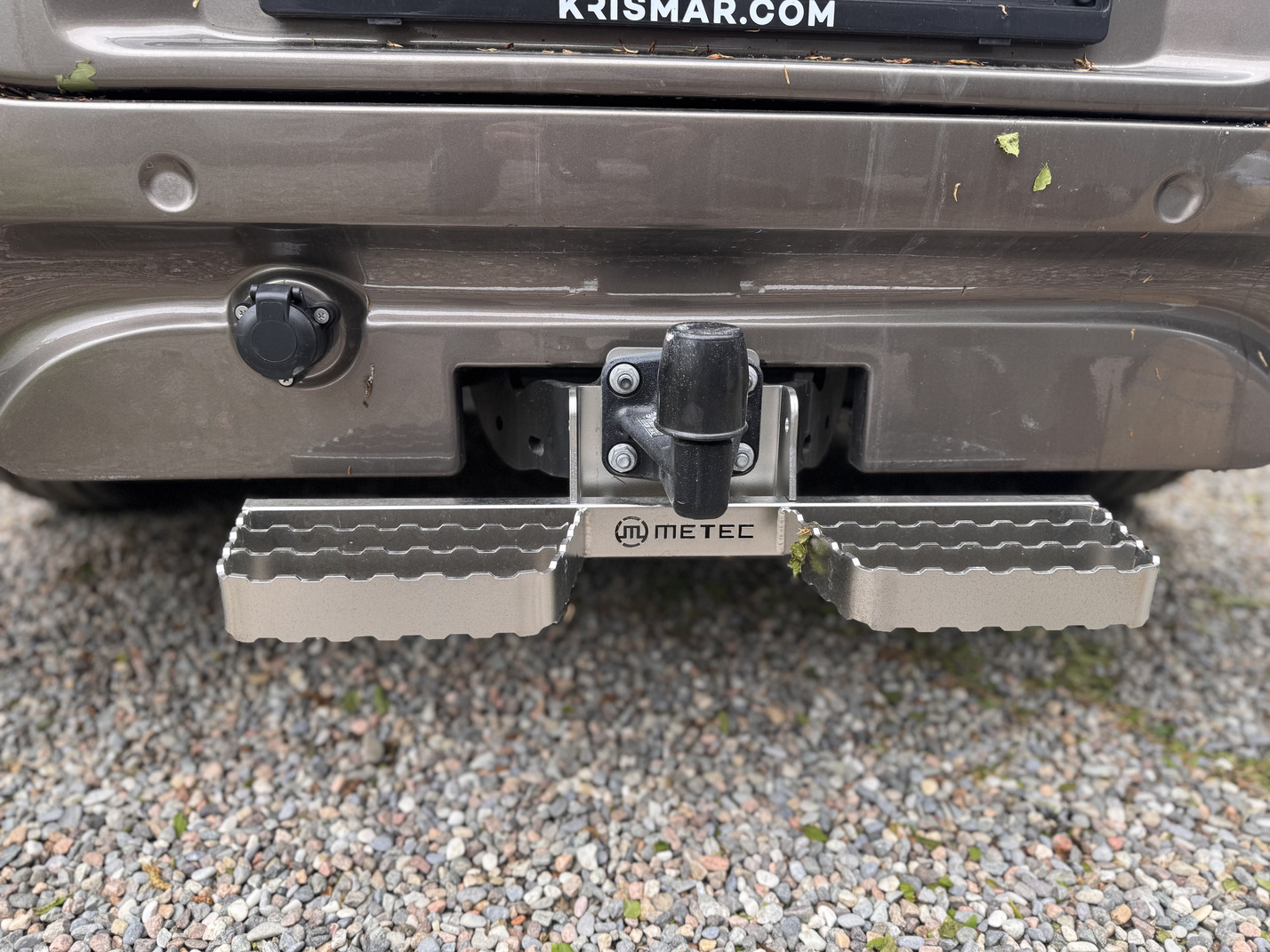 KRISMAR Opel Movano - noleggio e vendita camion per trasporto cavalli
